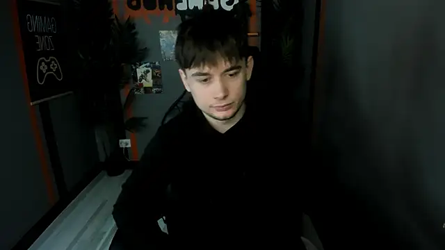 AlejandroEllias online show from April 12, 2:40 pm