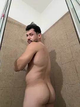 DARG 17 online show from March 26, 10:25 pm