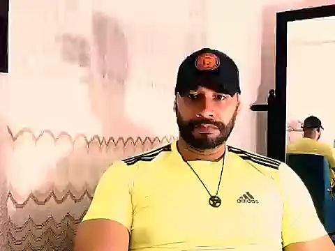 musclehetero online show from May 23, 9:20 pm