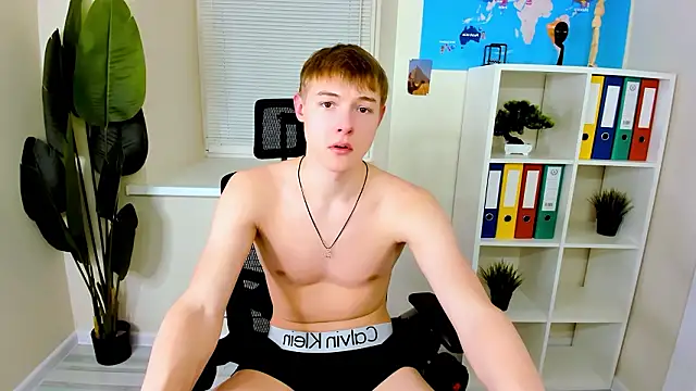 DonaldWoon online show from February 15, 4:15 pm