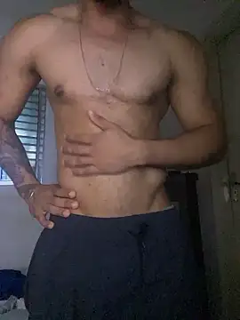 MoreninhoMagrinho online show from January 15, 3:54 am