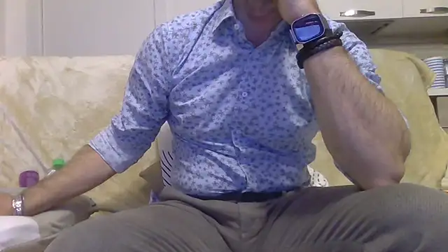 Eroshotlicker online show from April 6, 8:42 pm