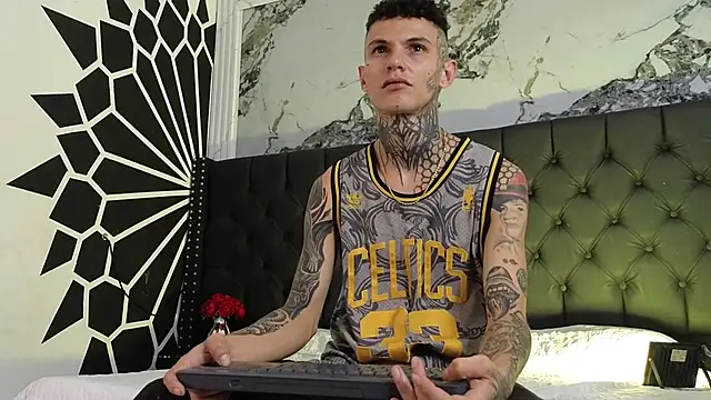 Paulo 527 online show from June 27, 5:43 am