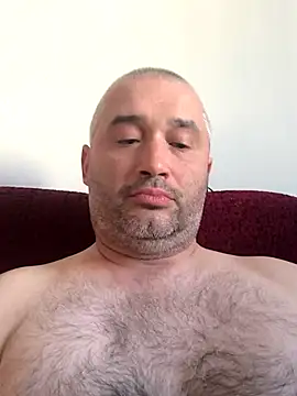Olomoucak1982 online show from May 3, 3:59 pm