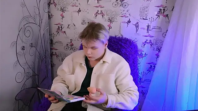 Brian Mils online show from February 6, 11:51 am