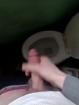 bigjohnson2914 online show from March 17, 7:49 pm