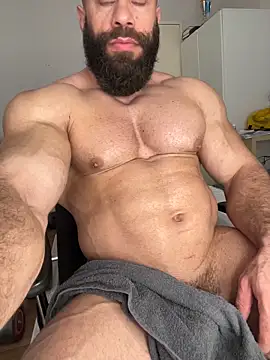 stylesexy online show from April 13, 10:49 am