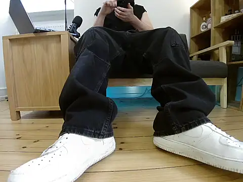 jonas camboy online show from April 2, 1:52 pm