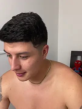 Goldenknight33 online show from March 20, 11:19 pm