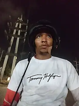 Andreskelly online show from April 16, 1:38 am