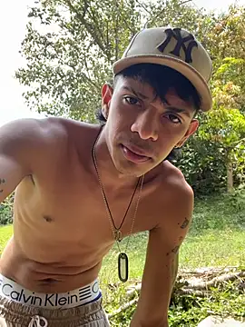 Glen connor 11 online show from March 29, 5:02 pm