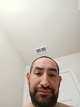 CumDumpPig83 online show from March 14, 5:31 pm