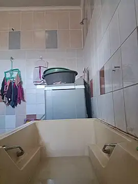 yourburget online show from March 4, 7:26 am