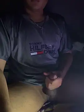 Centdam2k3 online show from March 11, 5:31 pm