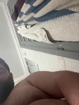 paco199923 online show from March 5, 10:39 pm