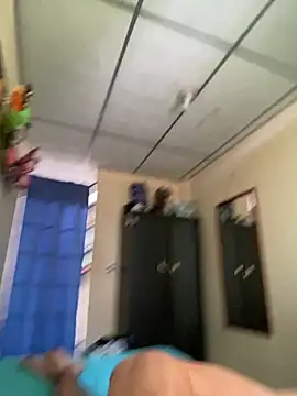 TyagoRoberts  online show from February 23, 5:36 pm