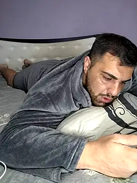 Attila98 online show from March 26, 5:17 pm