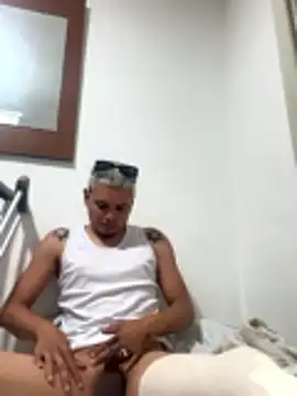 Steven24r30 online show from April 24, 11:12 am