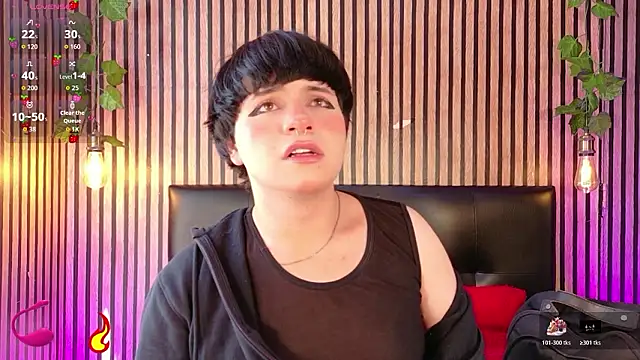 Hiddenhotcake online show from March 21, 2:10 pm