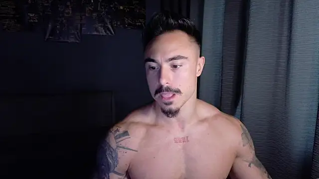 Master Lukas online show from April 29, 1:38 pm