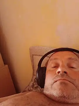 kanos71 online show from July 9, 3:55 am