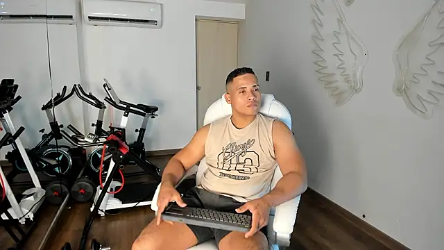 Jack Foster  online show from February 9, 3:44 am