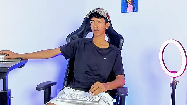 neitan miller  online show from June 4, 1:39 pm