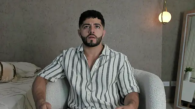 Thiago moretti online show from July 15, 11:22 pm