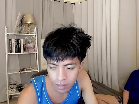 davincihugecock online show from March 3, 4:36 pm