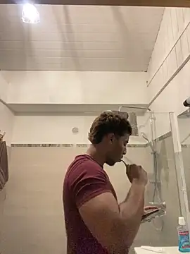 Axel black10 online show from March 13, 11:00 pm