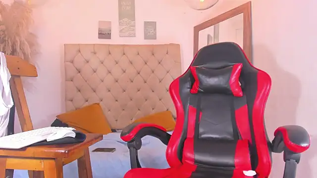 noah sthone online show from March 5, 3:36 am