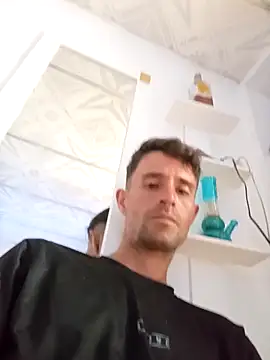 torvyHot online show from April 1, 10:29 pm