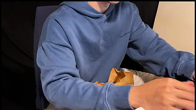 hao105 online show from March 20, 3:49 pm