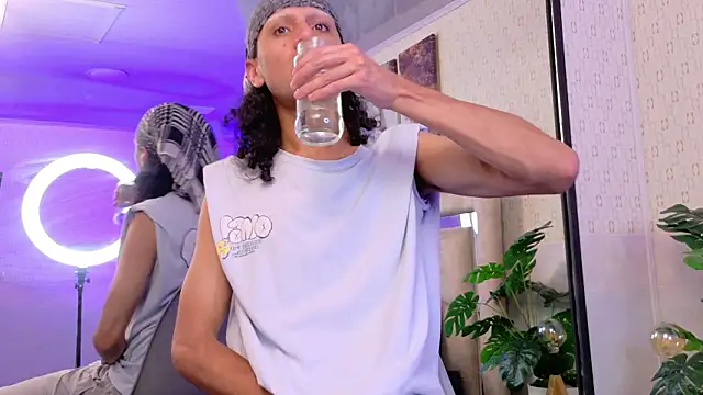 4L3JX online show from February 2, 12:35 pm