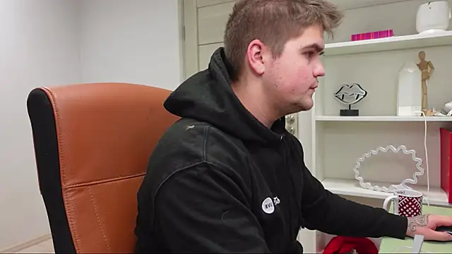 Jackson Teele online show from February 11, 9:20 pm