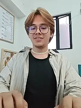 benji vampire online show from February 11, 10:48 pm