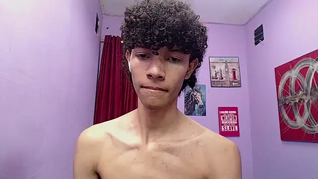 bigcock twinks online show from April 17, 12:13 am