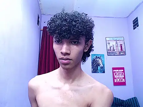 bigcock twinks online show from March 13, 12:18 am