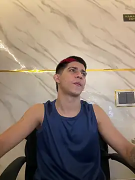 Thiago Olsen online show from March 3, 8:05 pm