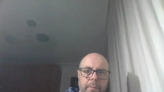 AlexRue online show from March 13, 7:42 pm