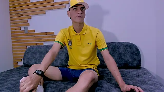 tiian  online show from February 16, 7:12 pm