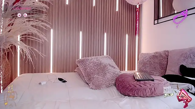 David Banks  online show from March 31, 1:35 pm