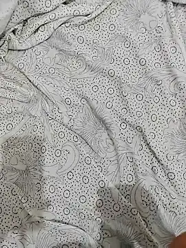 putopau15 online show from March 2, 7:15 am