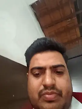 hunterkingshan online show from February 4, 12:11 pm