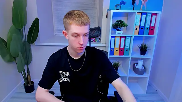 Dylan Norton online show from March 4, 11:06 am