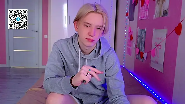 Ron Vilss online show from April 15, 5:07 am