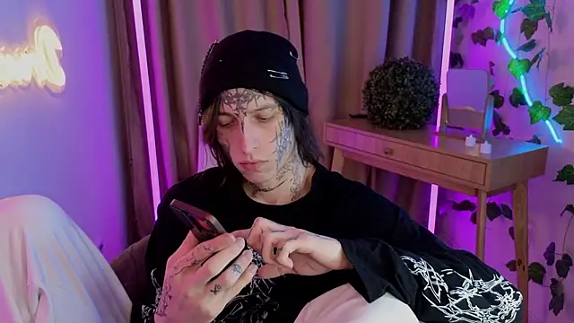 swagamee online show from February 4, 10:16 pm