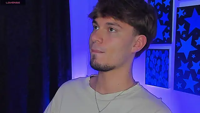 manu  05 online show from April 21, 3:23 am