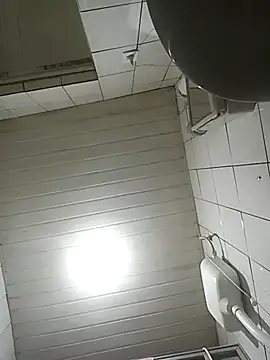 zacariastesao22 online show from March 18, 11:30 pm