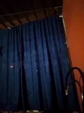 Alexanderz1996a online show from February 17, 3:27 am